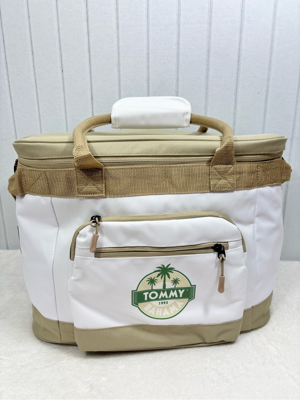 Tommy Bahama Insulated Soft Cooler Tote Bag Zip Top Shoulder Strap White Tan NEW
